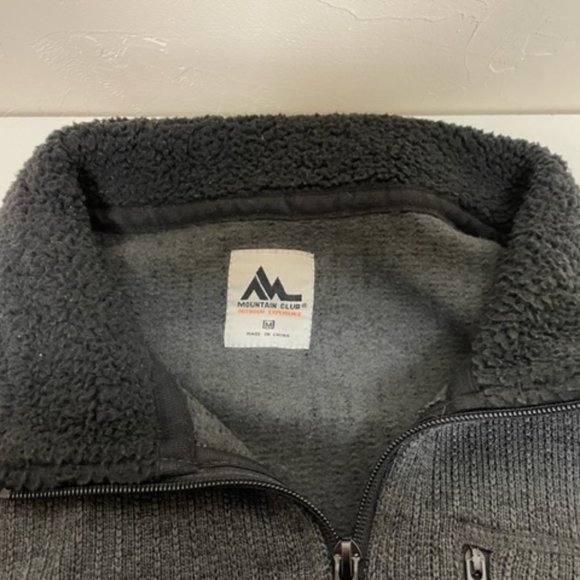 Mountain Club Black Ribbed Quarter Zip Pullover – Medium - Picture 3 of 5